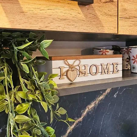 Merlin Apartment *